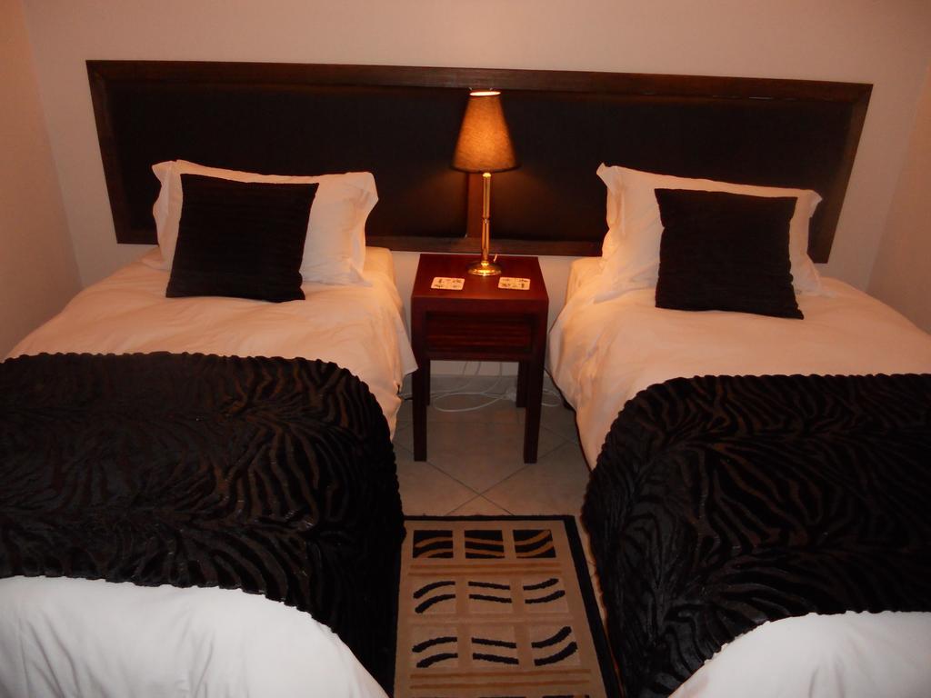 Magaliqua Guest House Noordheuwel 외부 사진