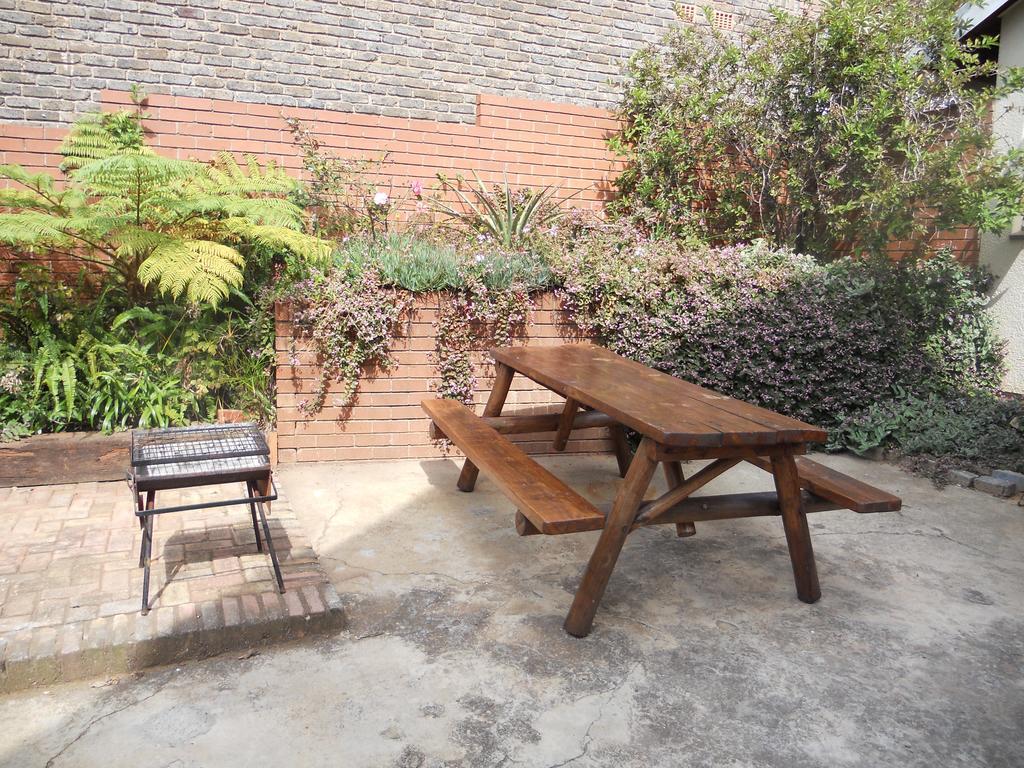 Magaliqua Guest House Noordheuwel 외부 사진